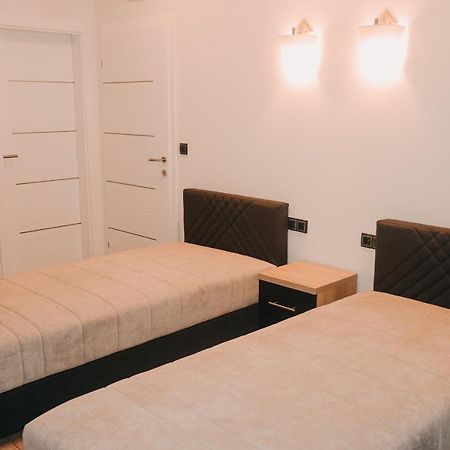 Prenociste & Restoran - Kasic Bed & Breakfast Brodarevo ภายนอก รูปภาพ