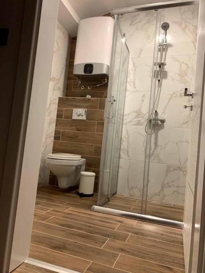 Prenociste & Restoran - Kasic Bed & Breakfast Brodarevo ภายนอก รูปภาพ